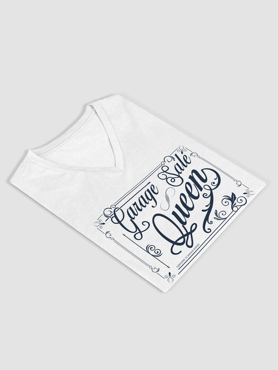 GARAGE SALE QUEEN (Ladies' V-Neck - Light) product image (12)