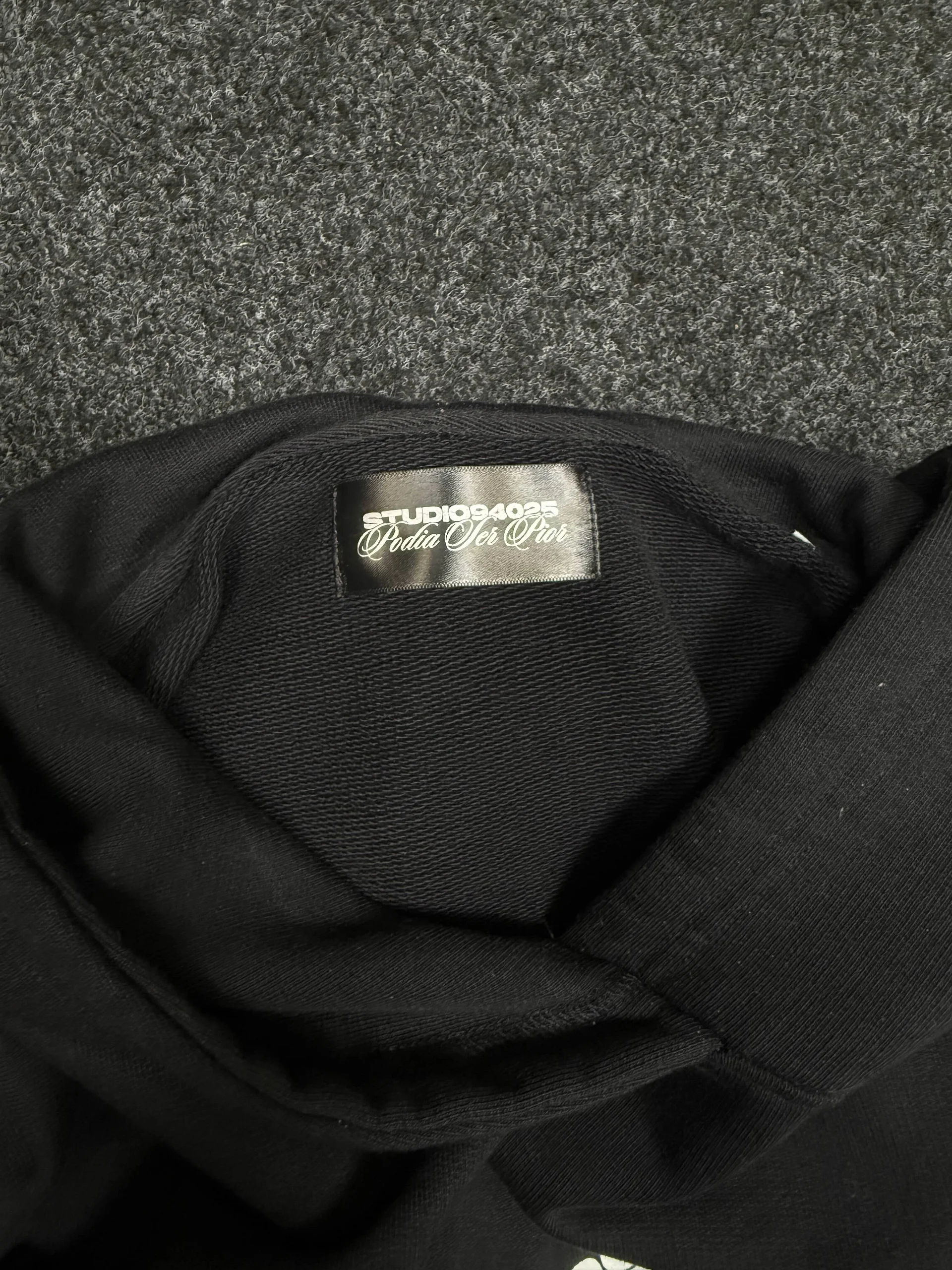 Hoodie STUDIO94025 product image (3)