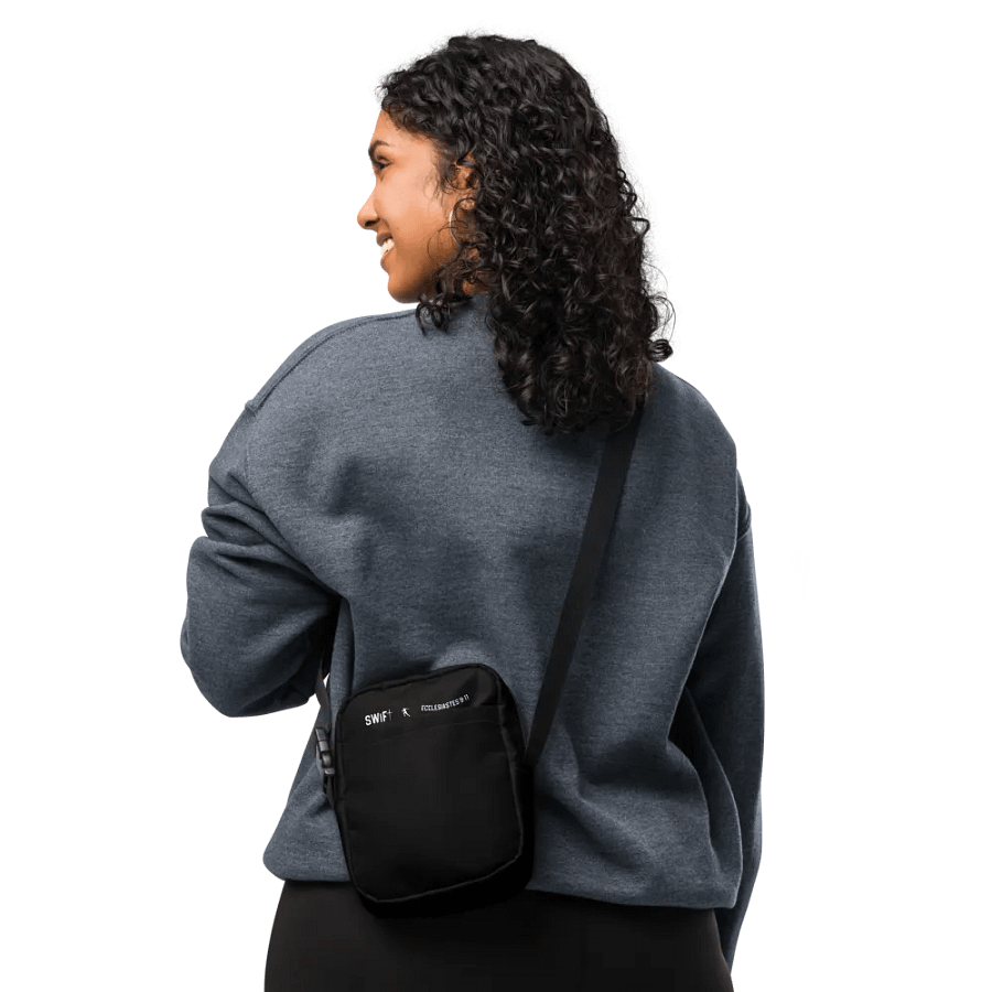 Swift Cross-body Bag product image (1)