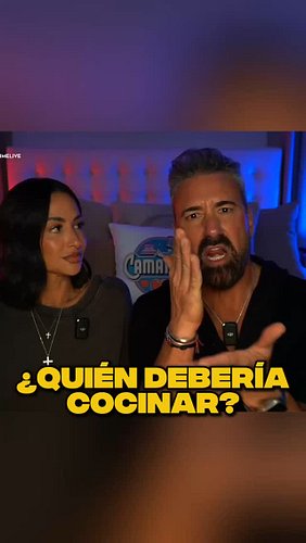 Señores, los tiempos cambian y esto ya no es tarea total de las mujeres.

#jorgebernal #leronca #camatime #trabajoenequipo