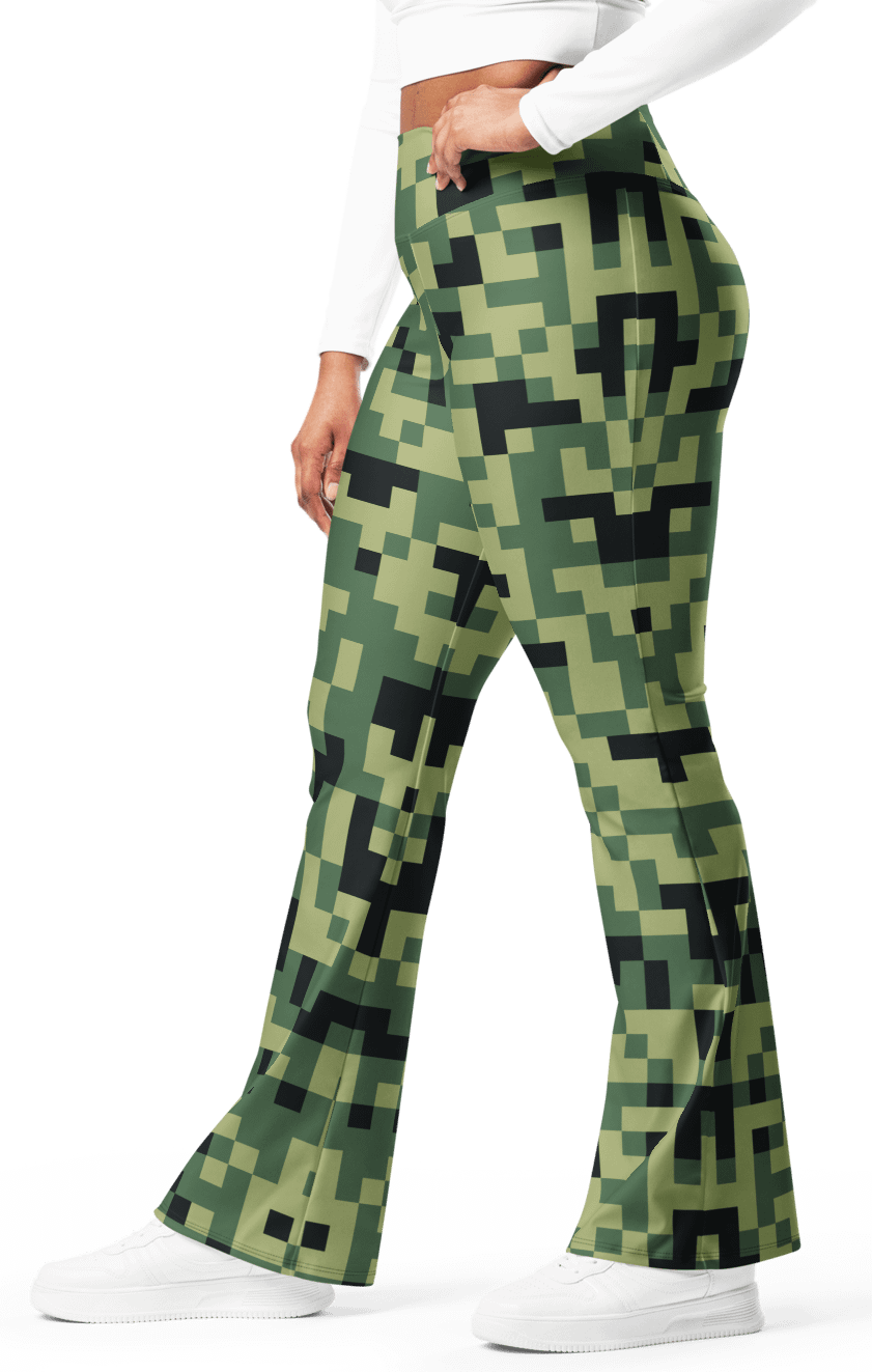 Military Green Camouflage Pixels Camo Pattern Flare Leggings product image (3)