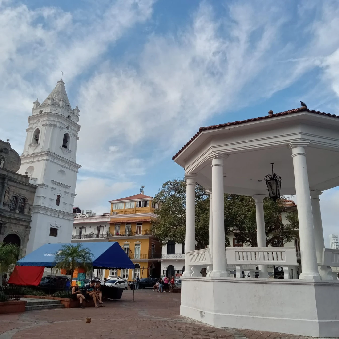 Plaza Bolivar, Casco Viejo, Panama

#panama #panamá #cascoviejo