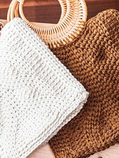 Royal Antler Crochet Bag product image (4)