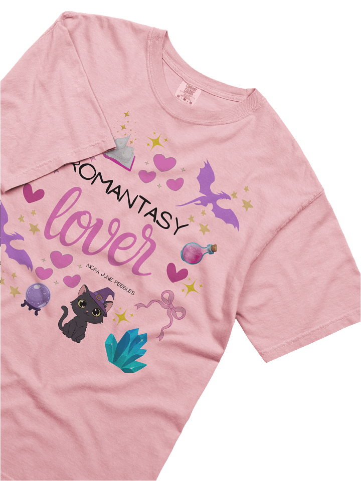 Romantasy Lover T-Shirt product image (2)