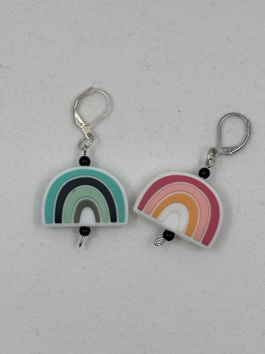 Rainbows Silicone Stitch Markers product image (1)