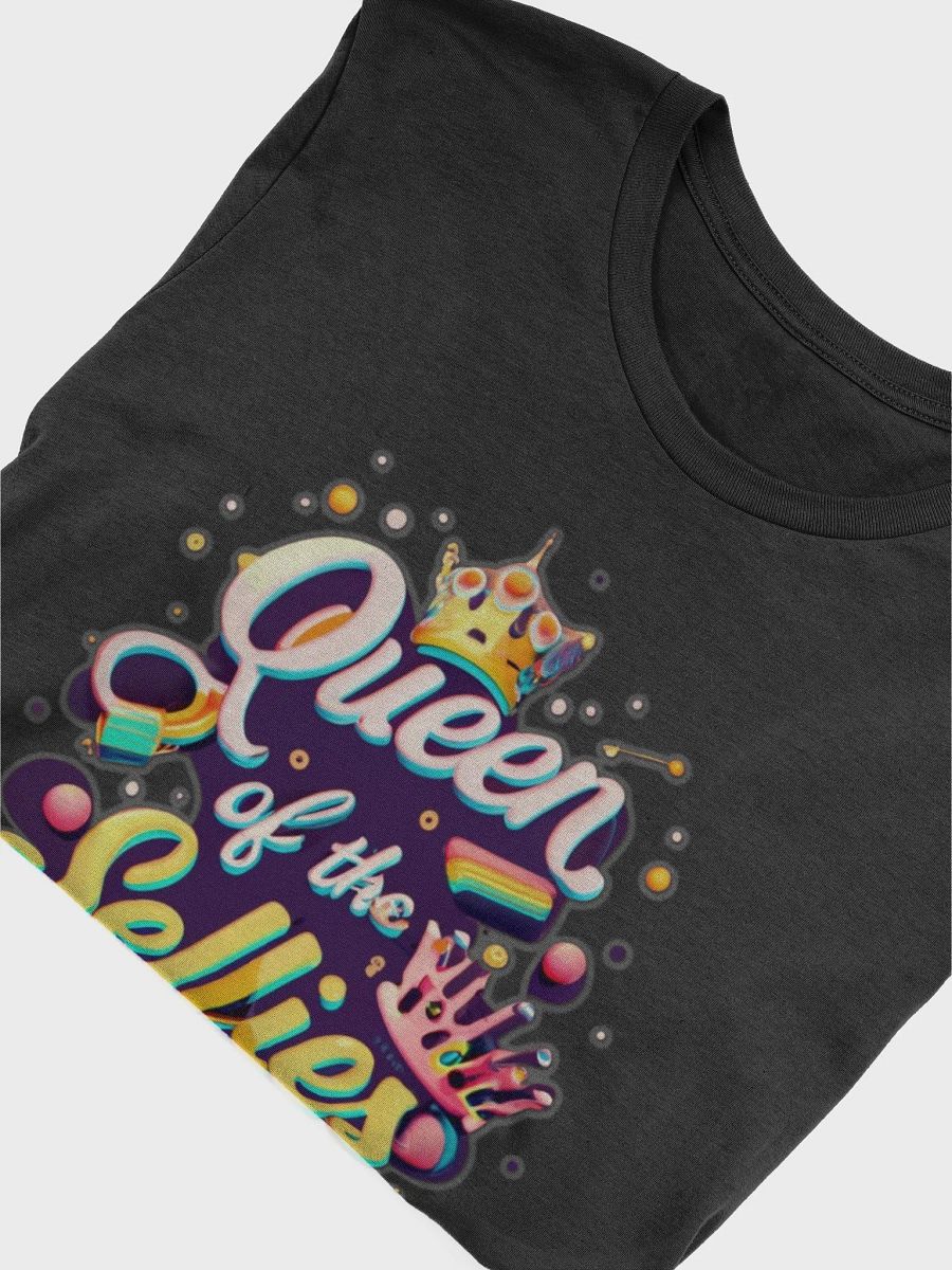 Queen of the Selfies T-shirt product image (6)