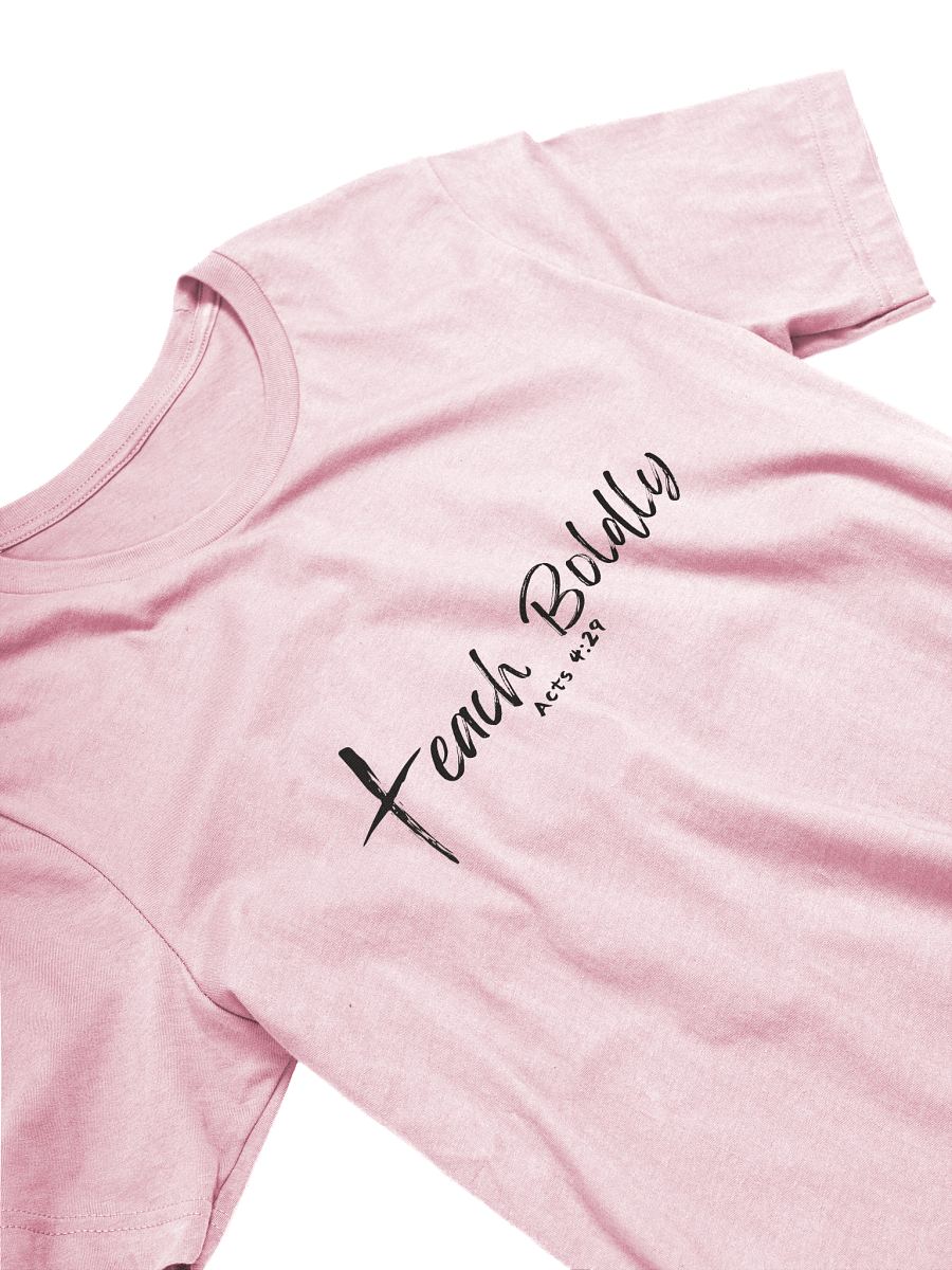 Teach Boldly Comfort T-Shirt product image (19)