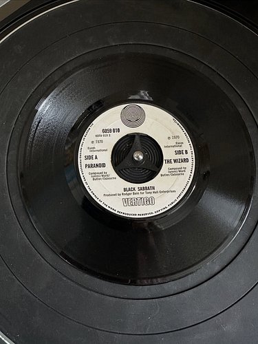 Black Sabbath : Paranoid / The Wizard : 1970
This is my original 7” single on the Vertigo Label
It was such a loud recording!...