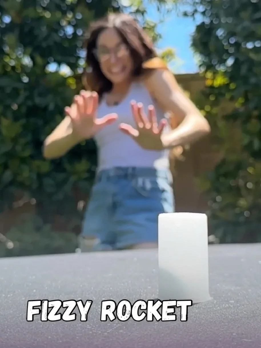 Fizzy Rocket Halloween Card product image (2)