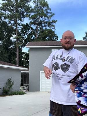Does this match my shorts? Just having some fun with my newest star 💫 it’s been so hot lately that I haven’t been stepping outside to flow. #flowstar #flowarts #trippy #flowmies 