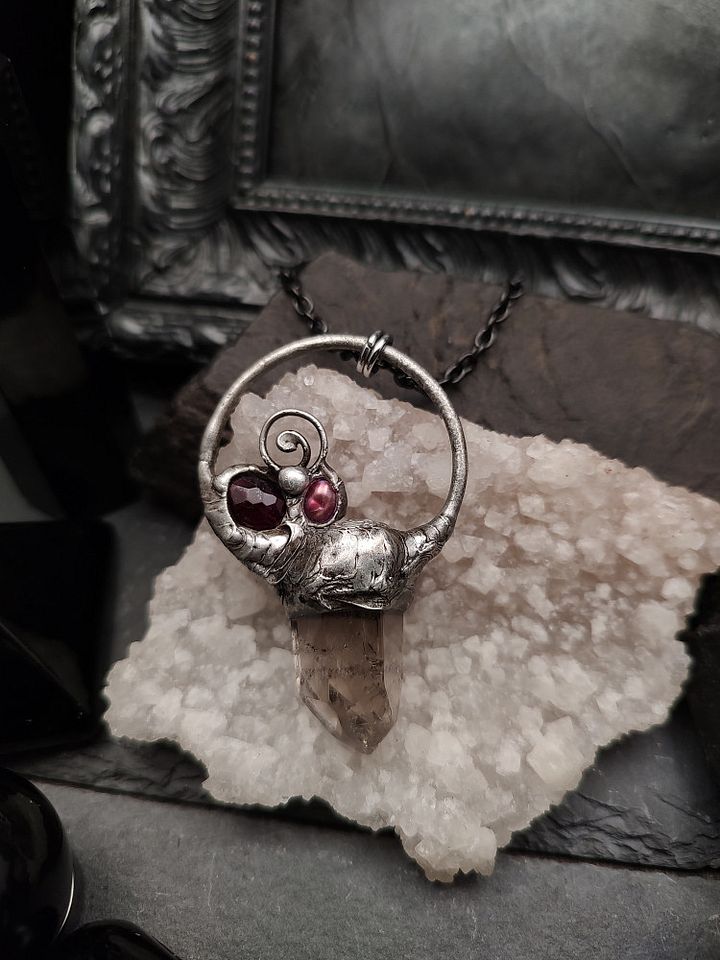 Sorcery Talisman - Smoky Dream product image (1)
