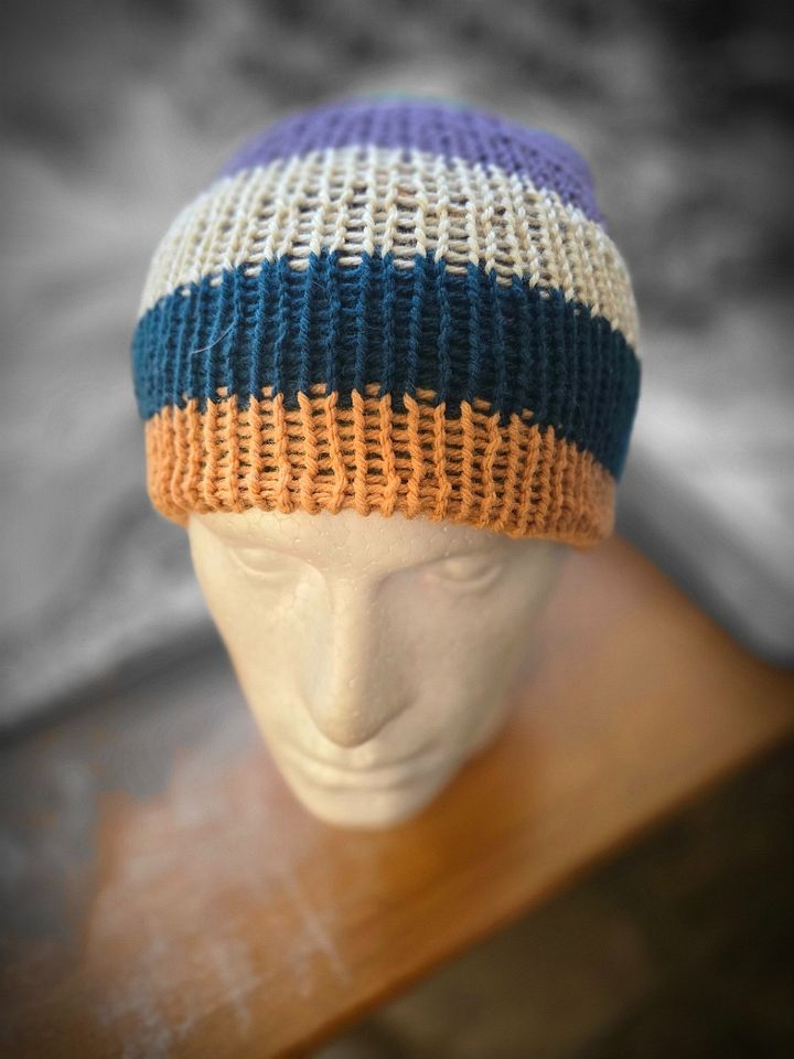 Basic Beanie product image (1)
