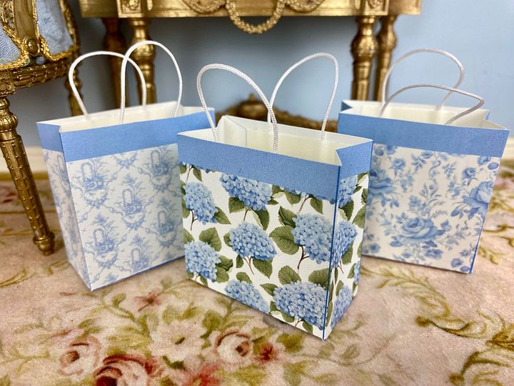 1:6 scale printable PDF shopping bags for 12