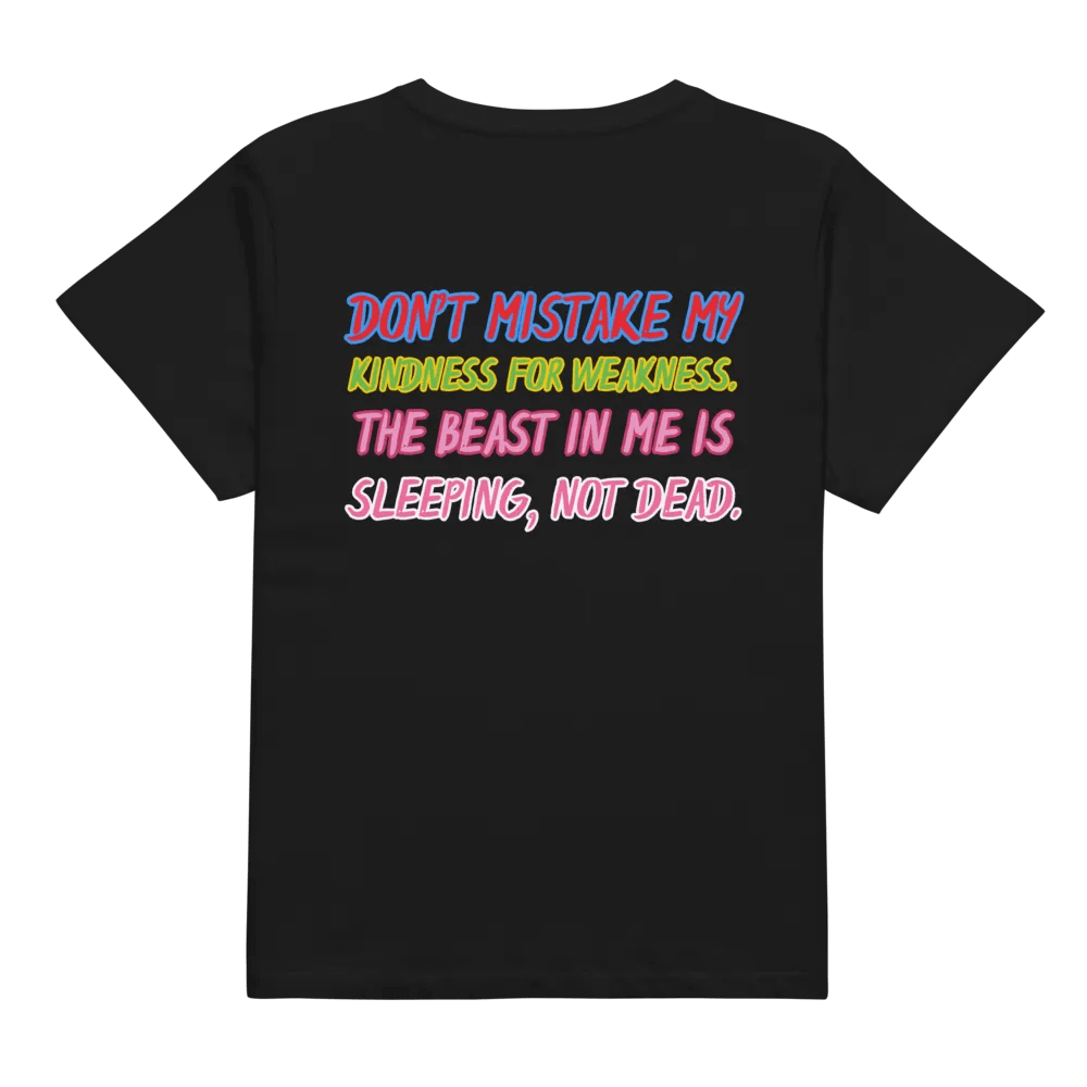 Majestic Mane Lion Crowned Tee product image (26)