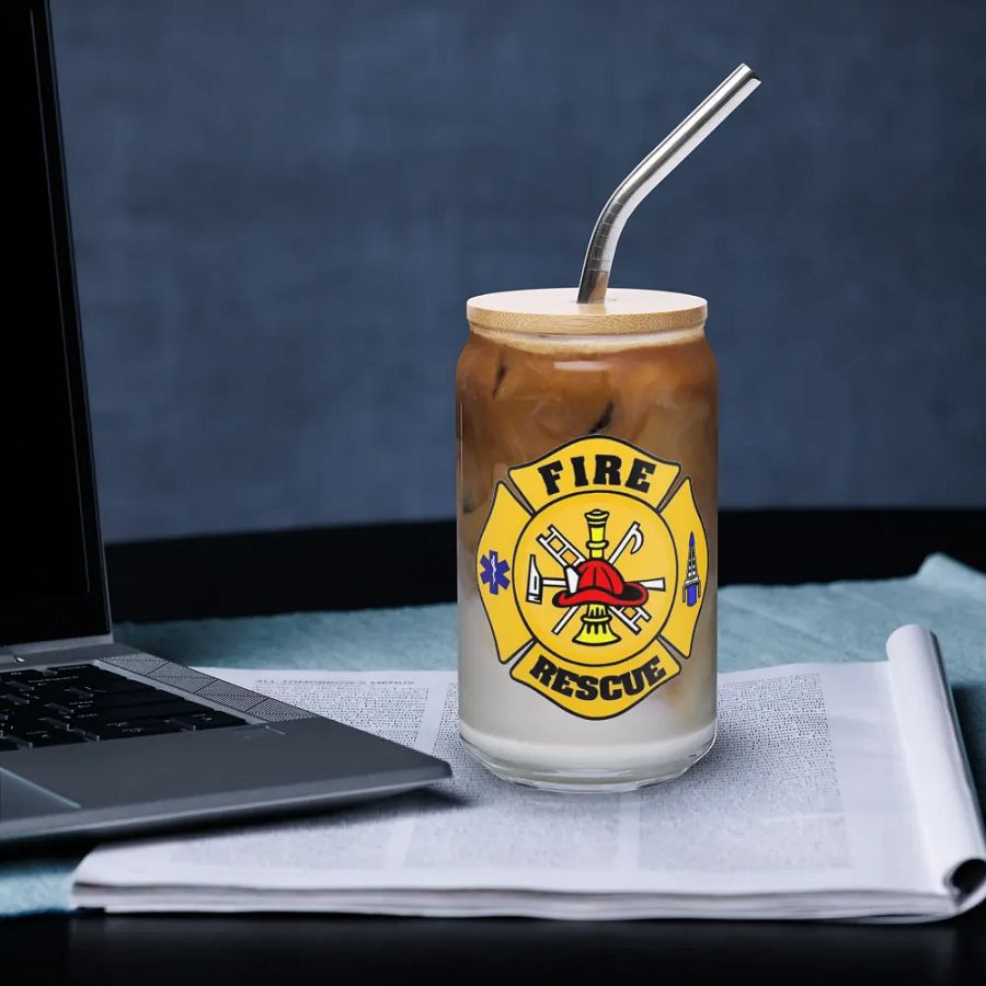 Can-Shaped Glass with Lid & Straw product image (9)