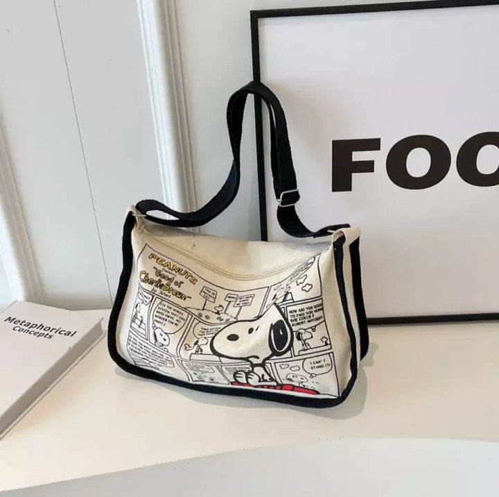 Snoopy Large Capacity Handbag Shoulder Bag Crossbody Bag Adjustable Shoulder Str product image (2)