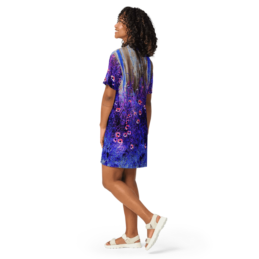 Vibrant Summer Daises Women's T Shirt Dress product image (12)