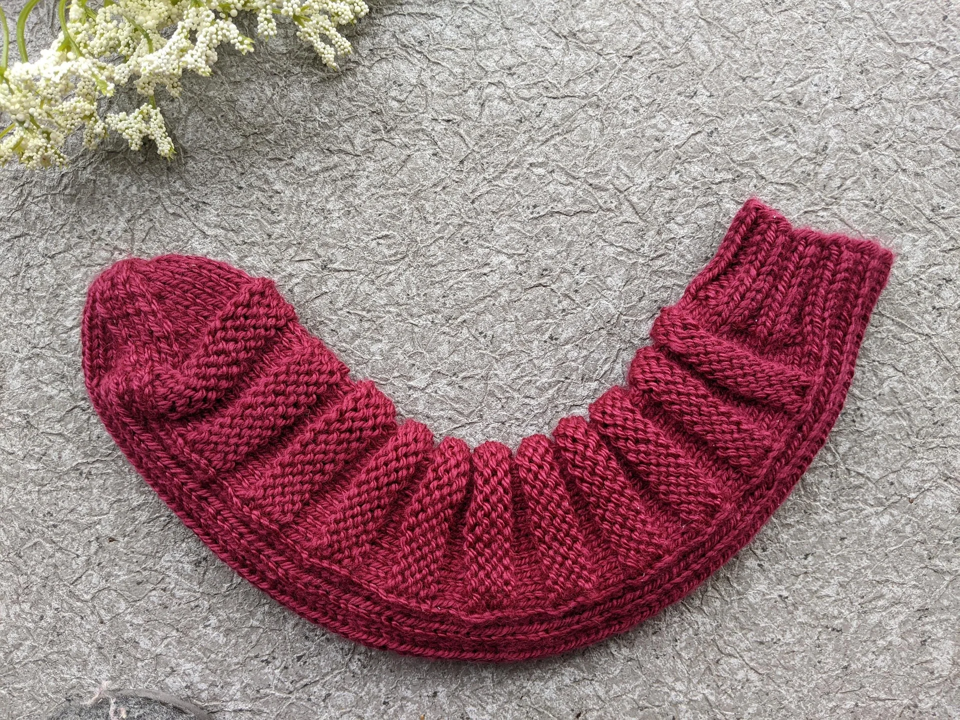 Knit Caterpillar No-Heel Socks Pattern product image (6)