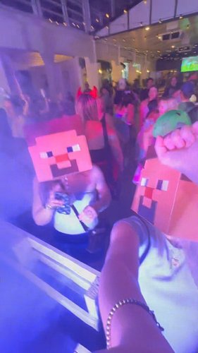 this is hot right?? #halloween #minecraftmemes