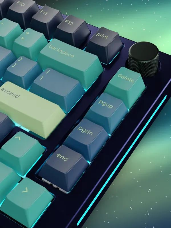 Limited Edition "NORTHERN LIGHTS" GPBT Keycaps product image (2)