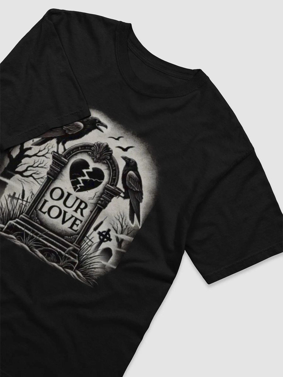 Love Never Dies Gothic T-Shirt product image (2)