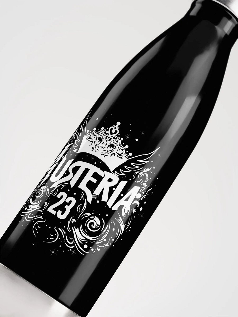 Crown and Wings | Bottle product image (5)