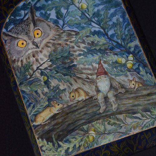 Working on the digital files for this new gnome illustration. Prints available soon.

Watercolours, coloured pencils and gold...