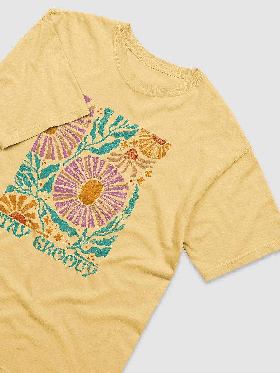 Stay Groovy Boho Retro Disco Flowers | Aesthetic, Hippie, Psychedelic & Motivational Tees product image (8)