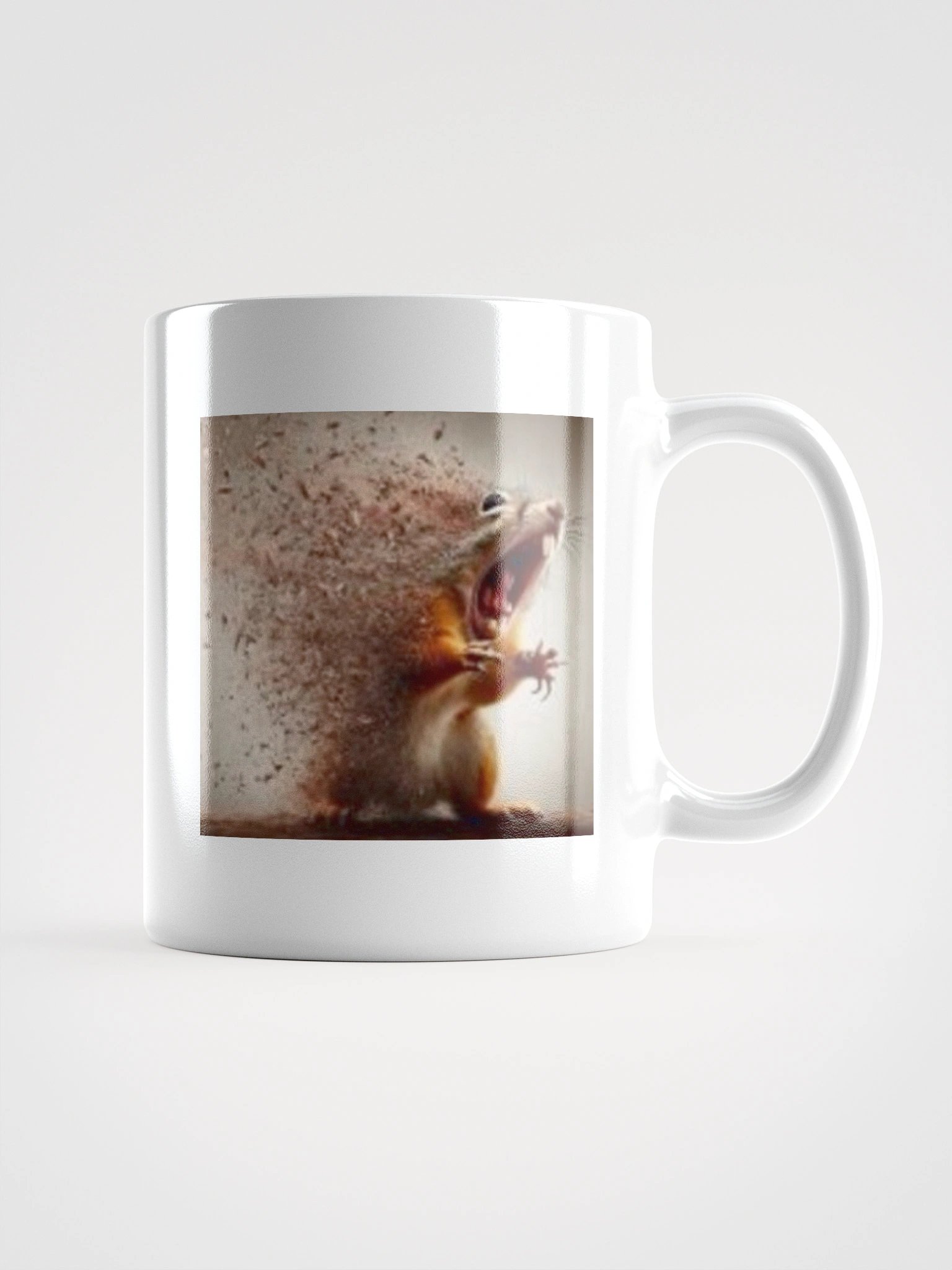 disintegrating squirrel mug product image (1)