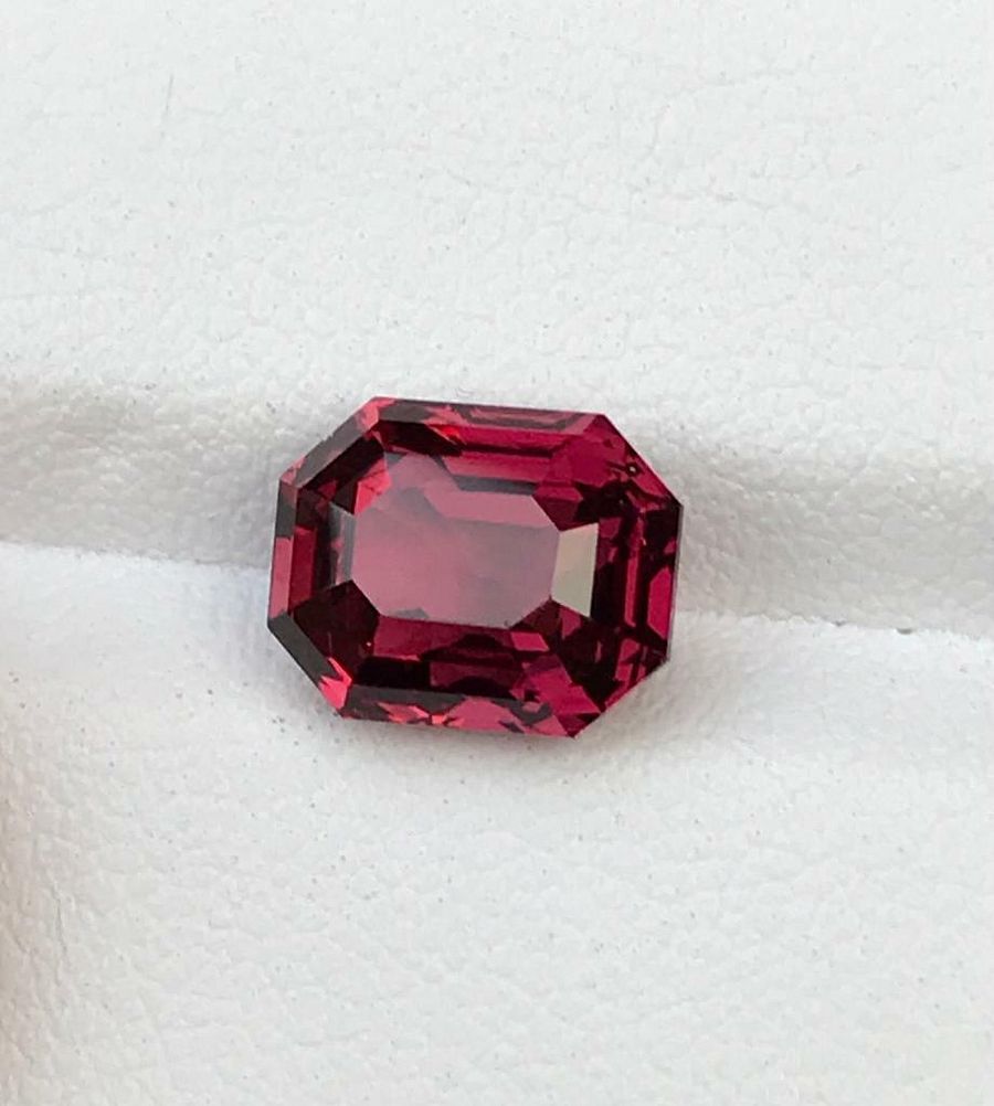 SRILANKAN ROSE GARNET STEP EMERALD CUT LOOSE GEMSTONE FOR JEWELRY, 4.75 CARAT product image (3)