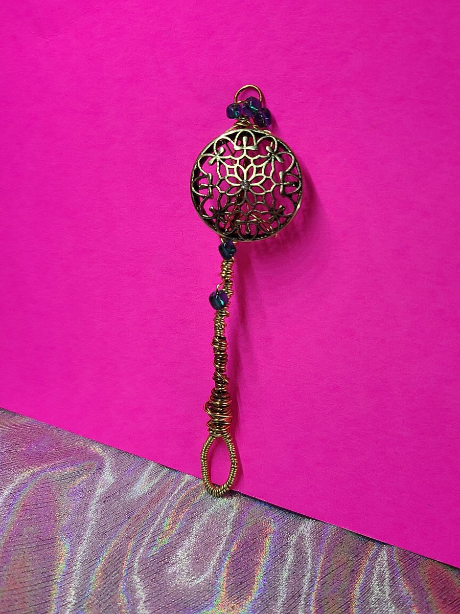 Mandala Handmade Bubble Wand - wire wrapped pendant product image (5)