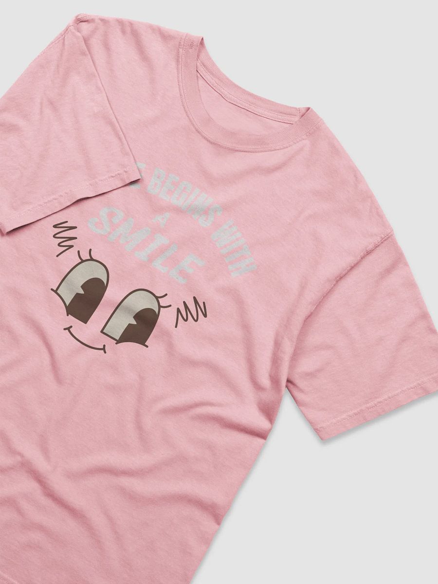 Peace begins with a smile T-Shirt For 2025 Spring product image (34)