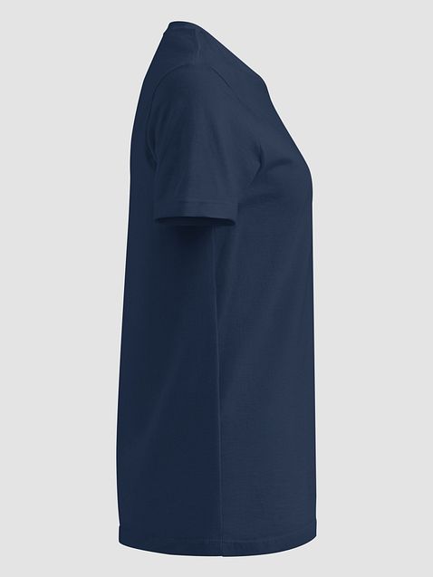 Photo showing Gildan Women's Basic Softstyle T-Shirt 