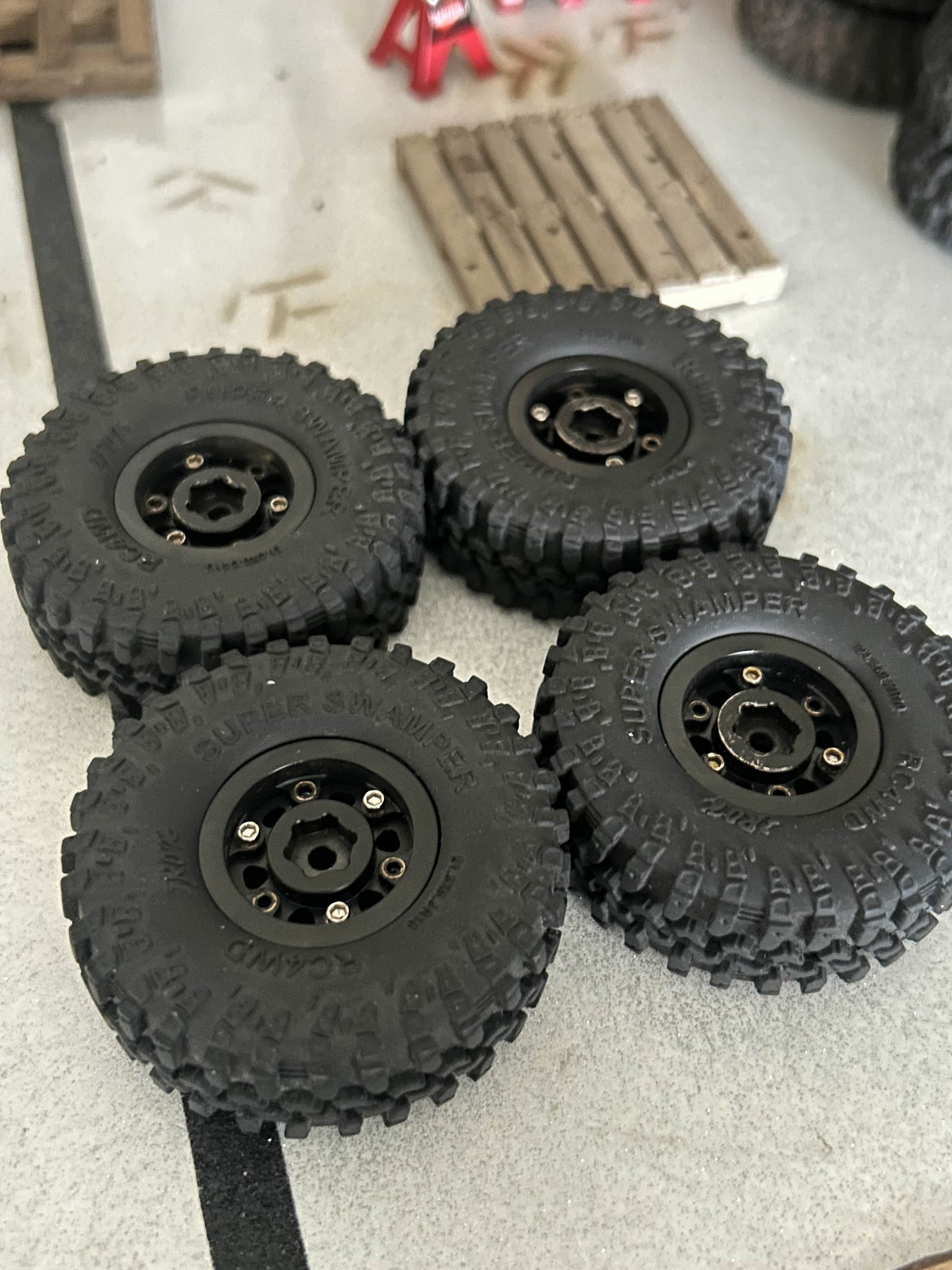 Brass wheels / rc4wd tires product image (3)