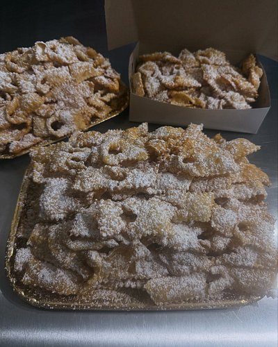 ✨Crostoli – not just for the holidays!✨

We make these delicate, golden treats fresh to order all year round the old-fashione...