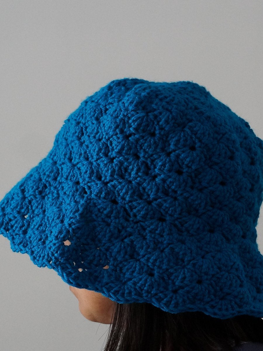 shell stitch bucket hat pdf pattern product image (2)
