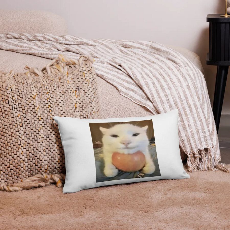 Purr-fect Pillow Delight product image (16)