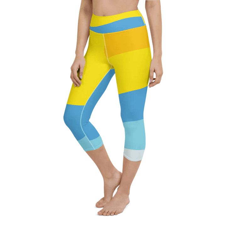 Yellow/Blue Abstract All-Over Geometric Print Capri Leggings product image (2)