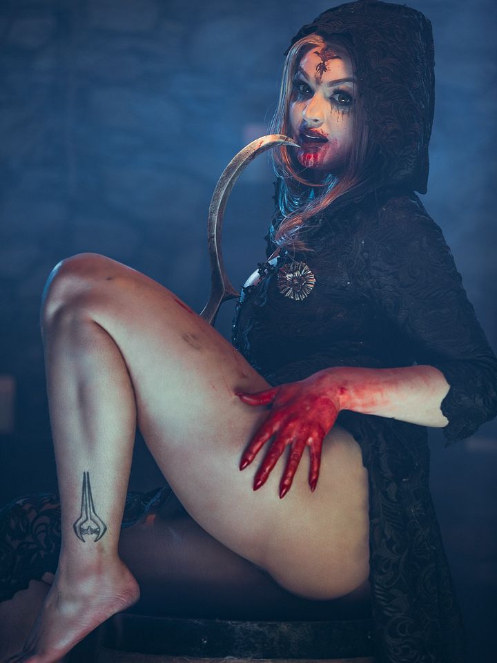 Bela Dimitrescu Patreon Set product image (1)