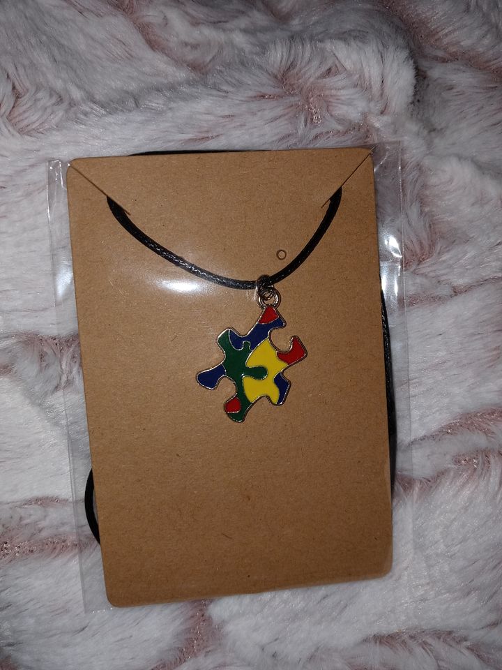 Boss momma autism awareness puzzle necklace product image (1)
