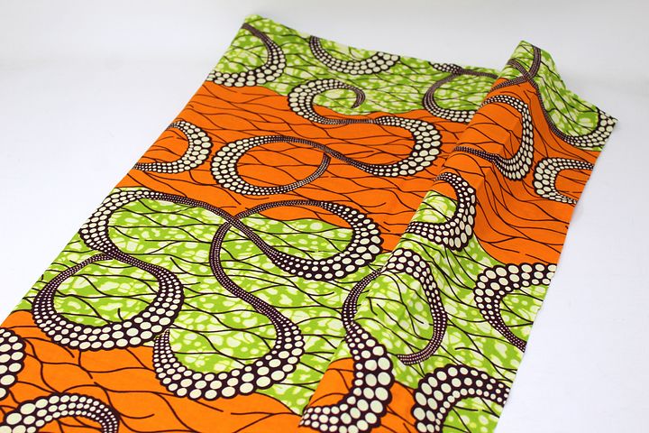 Scampolo Tessuto Wax Print - Design Onde - 75 cm x 116 cm - cod.586/B product image (2)