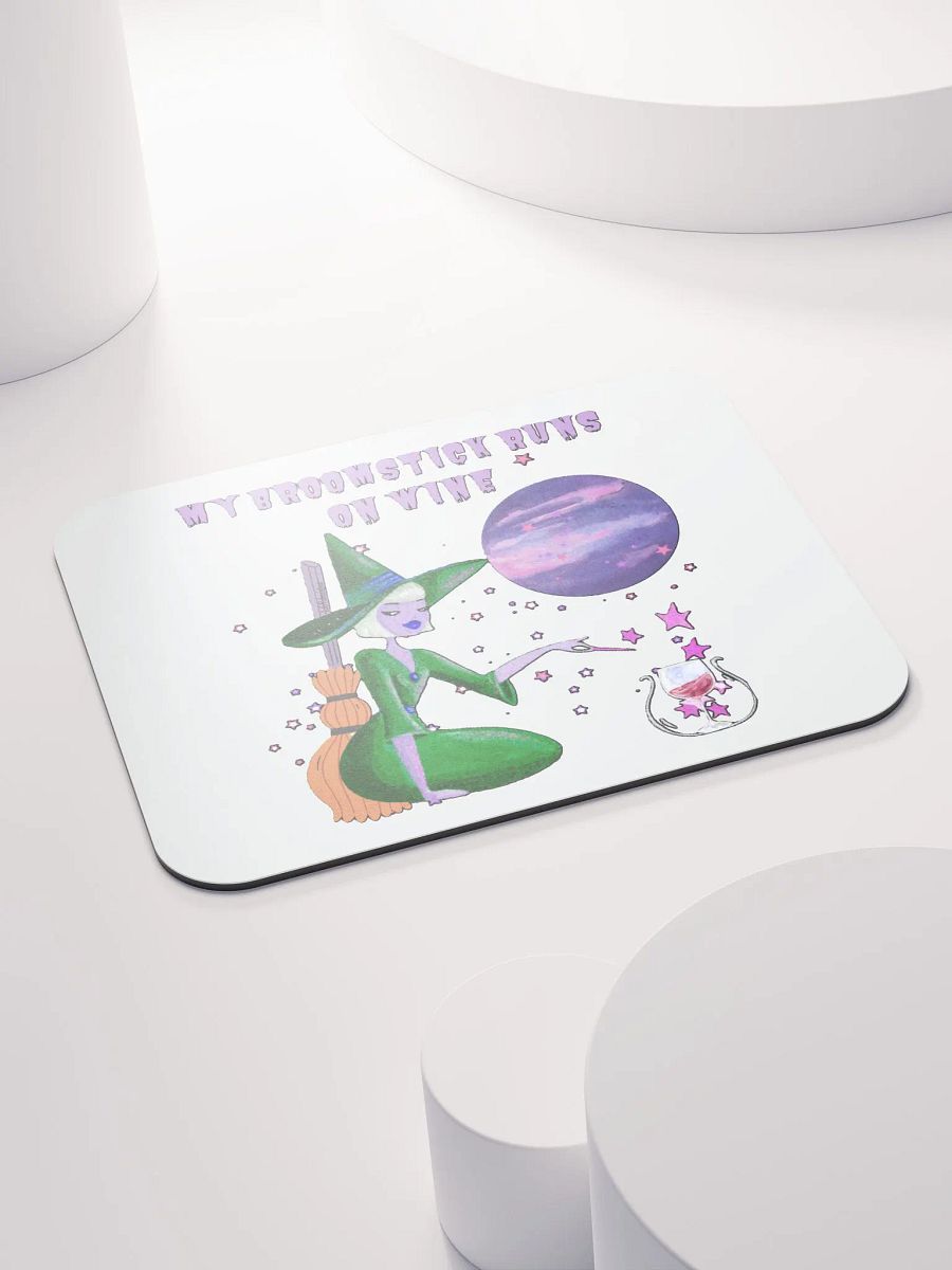 MY BROOMSTICK RUNS ON WINE product image (4)