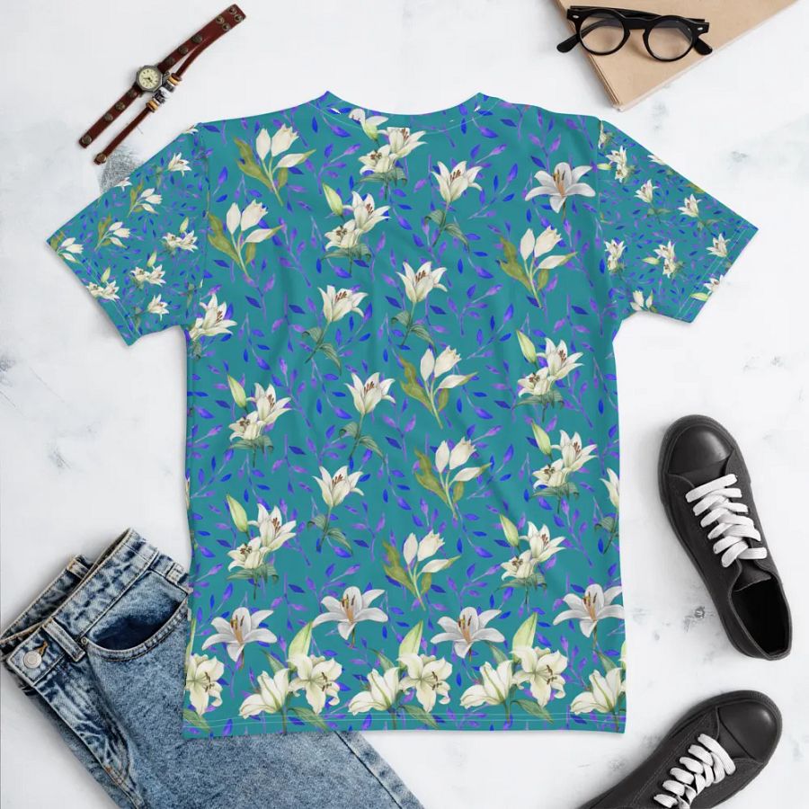 Ladies T shirt all over print blue and white flowery design giving a fresh holiday  fee product image (5)