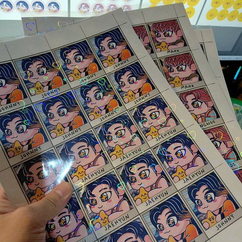 NCTzens!! 

Here are the merch previews still in production!!! I don't have time to make a catalogue layout but here is your ...