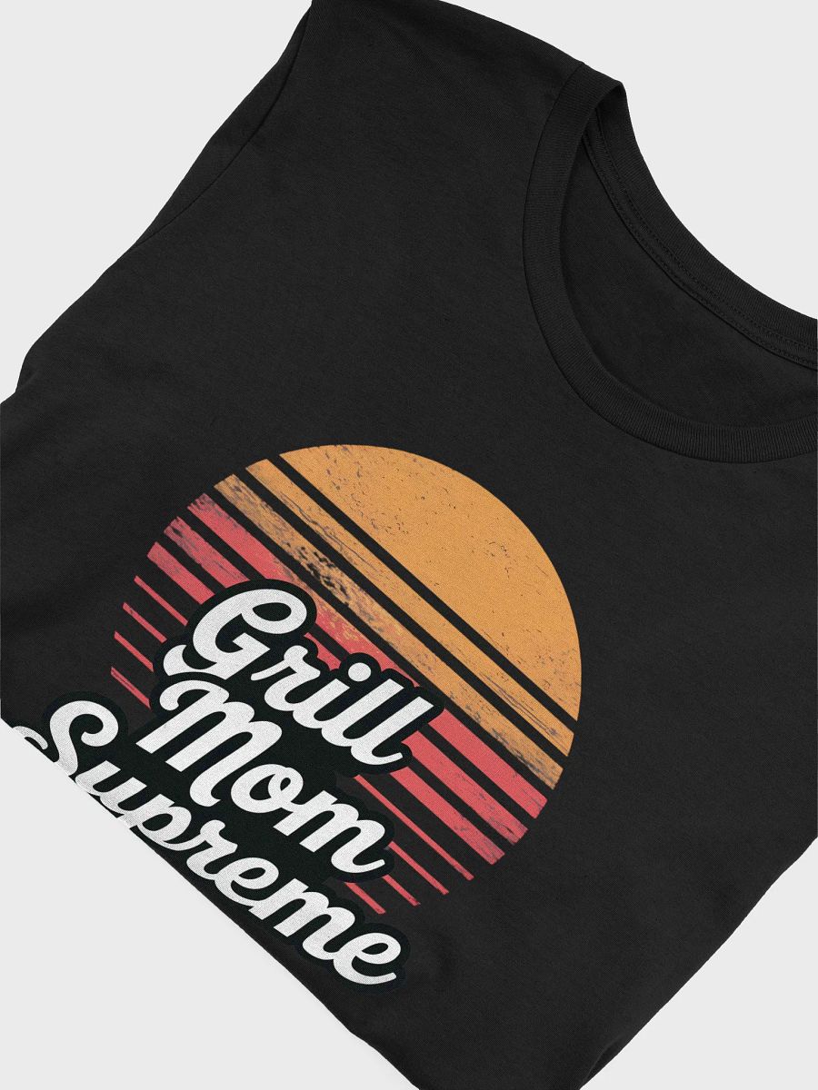 Retro Sunset Grill Mom Supreme Tee product image (23)