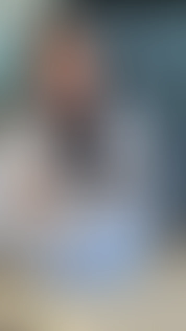 Video thumbnail background