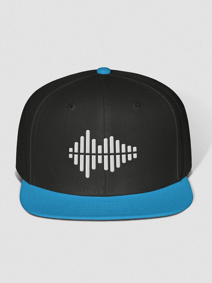 Color Hat with Davel Icon in White Embroidering product image (1)