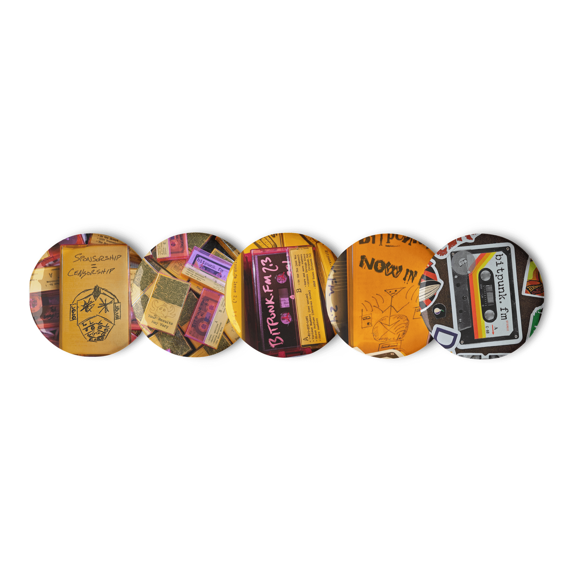 Set of small pins product image (1)