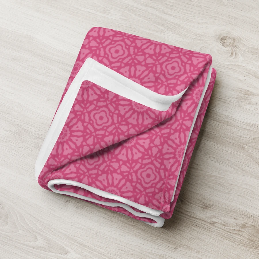 King's Crown Pink Blanket product image (6)