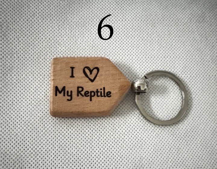 Pet Lover Vibes Wooden Keychains | Cat, Dog & Animal Designs | Gifts for Pet Parents(1) product image (6)